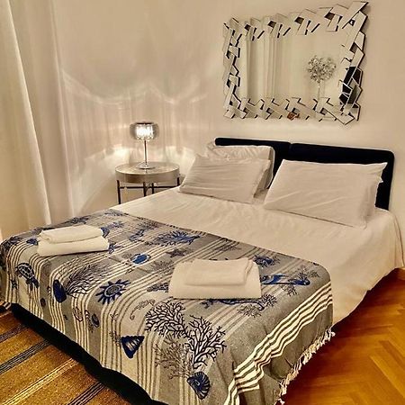 Appartamento Corso Italia 4 Bordighera Esterno foto